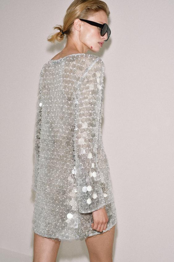 zara pearl beaded dress The ever evolving black dress Dress with pearl beads @zara 4786/335