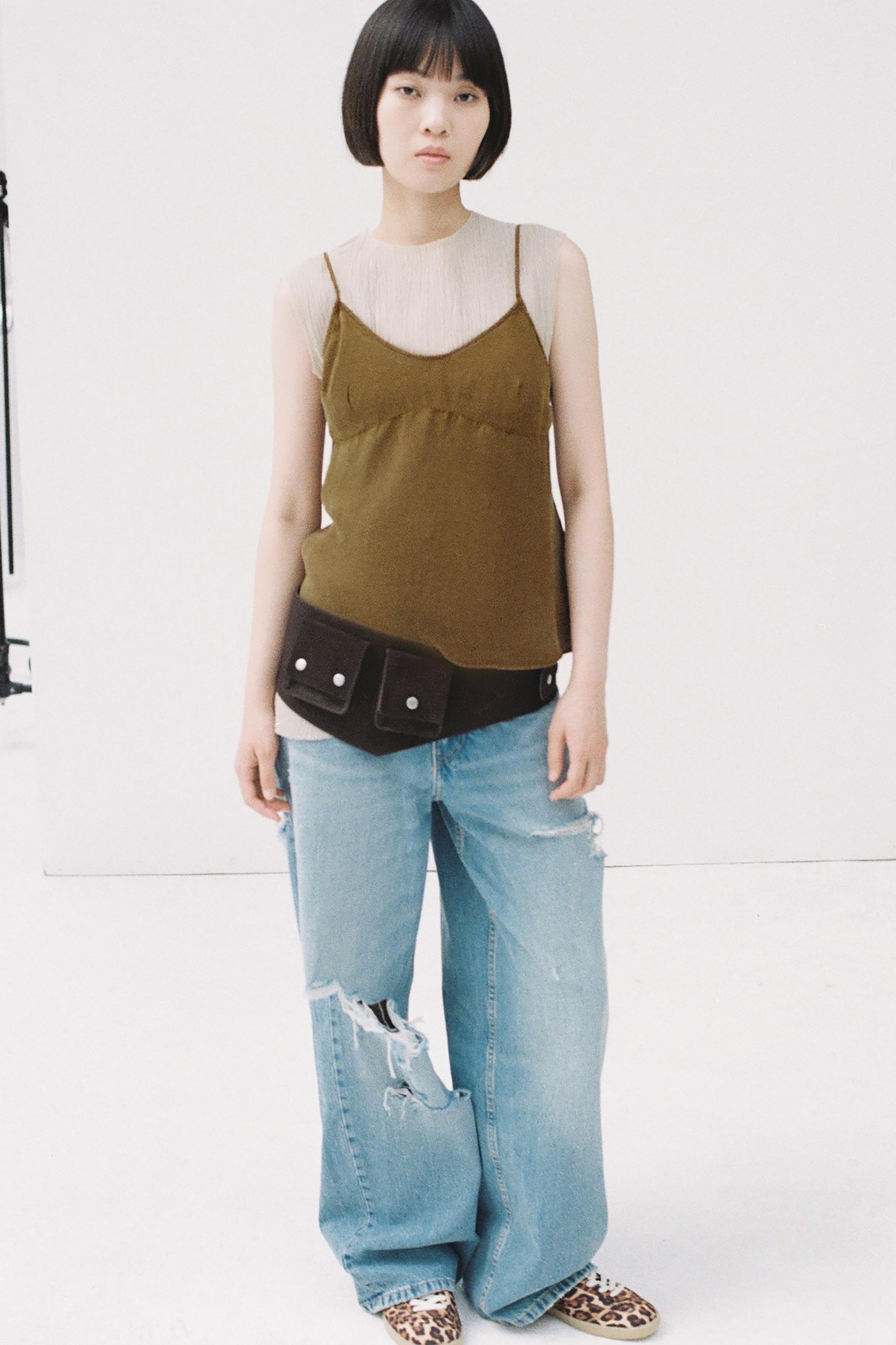 ZARA デニム ストラップ キャミソール デニム ZARA(ザラ) トップスその他(レディース) - 海外通販のBUYMA