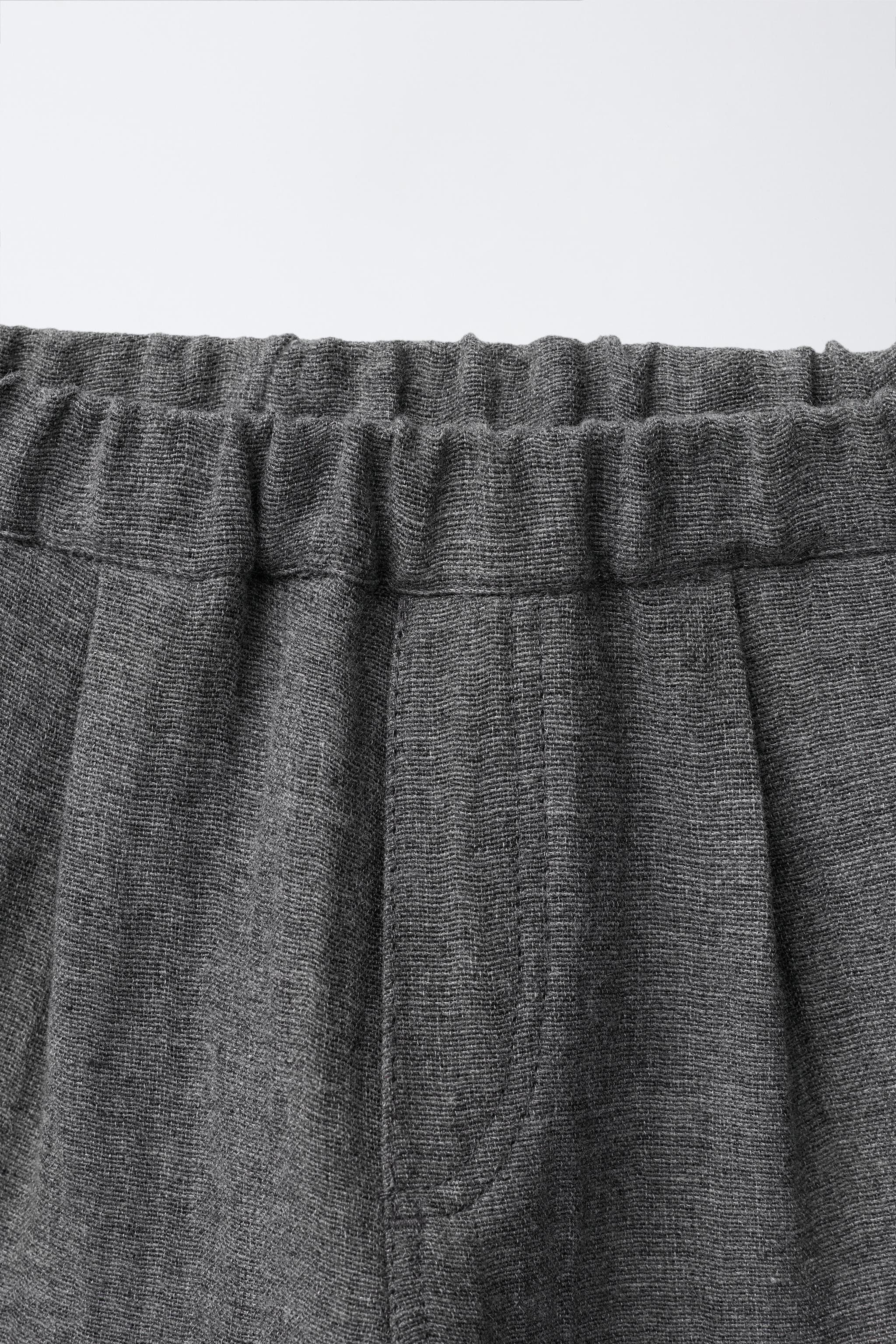 TEXTURED BALLOON PANTS