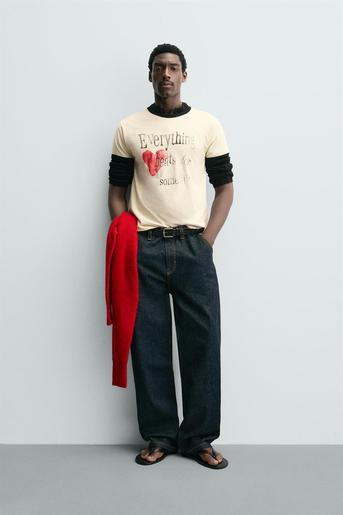 КОНТРАСТНАЯ ФУТБОЛКА ZARA С СЕРДЕЧКАМИ В РУБЧИК