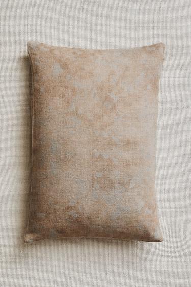 Zara FLORAL PRINT THROW PILLOW COVER - Light beige