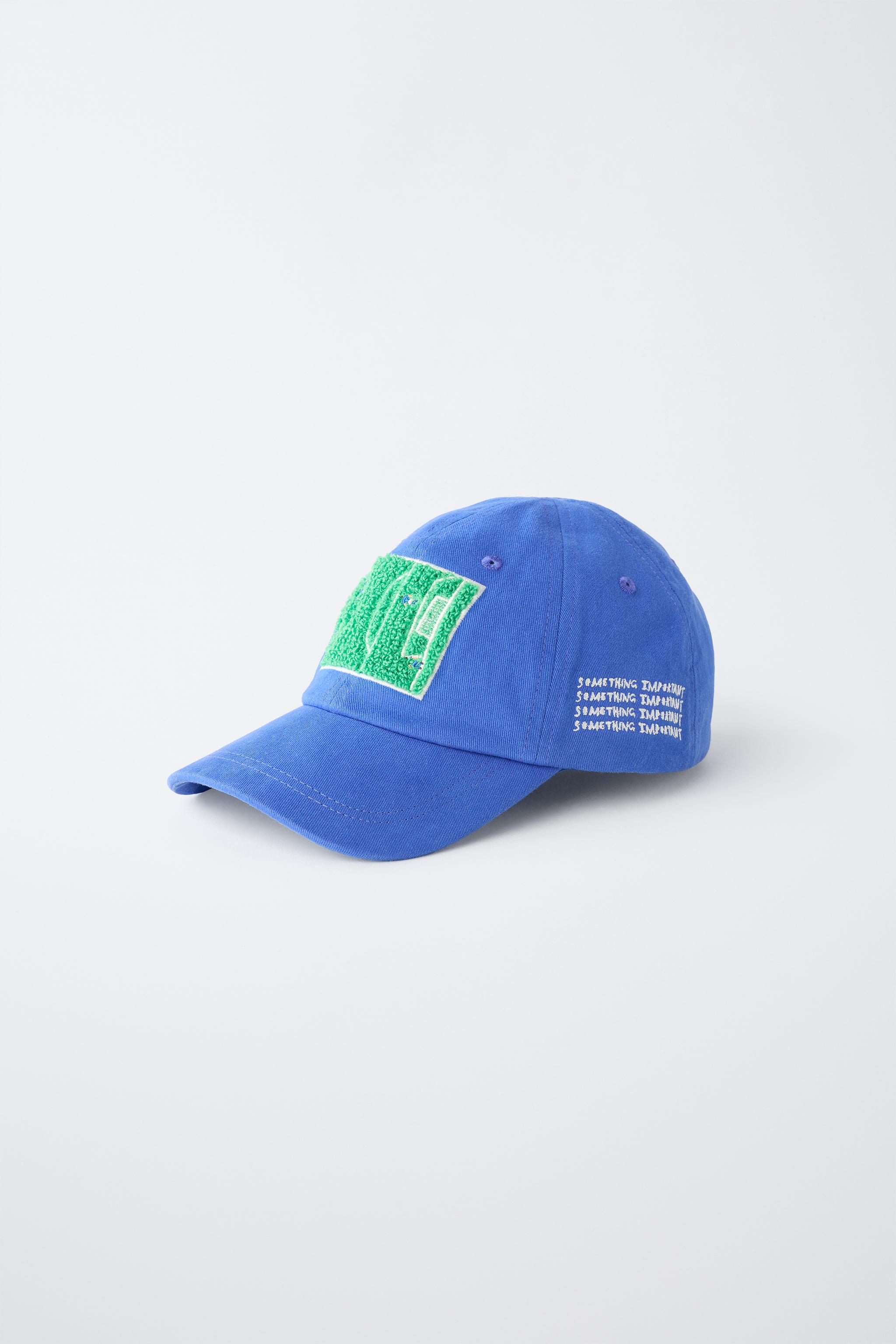 CLARA CEBRIAN © EMBROIDERED CAP