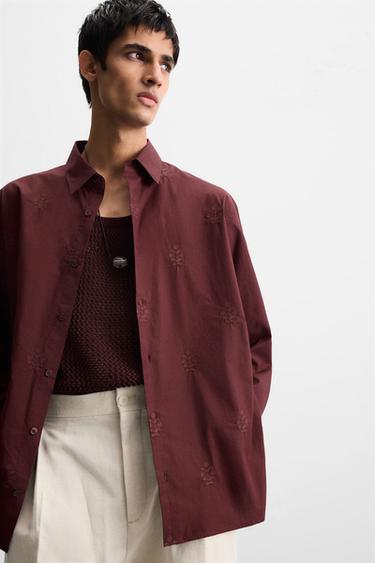 FLORAL EMBROIDERY SHIRT - Burgundy by Zara