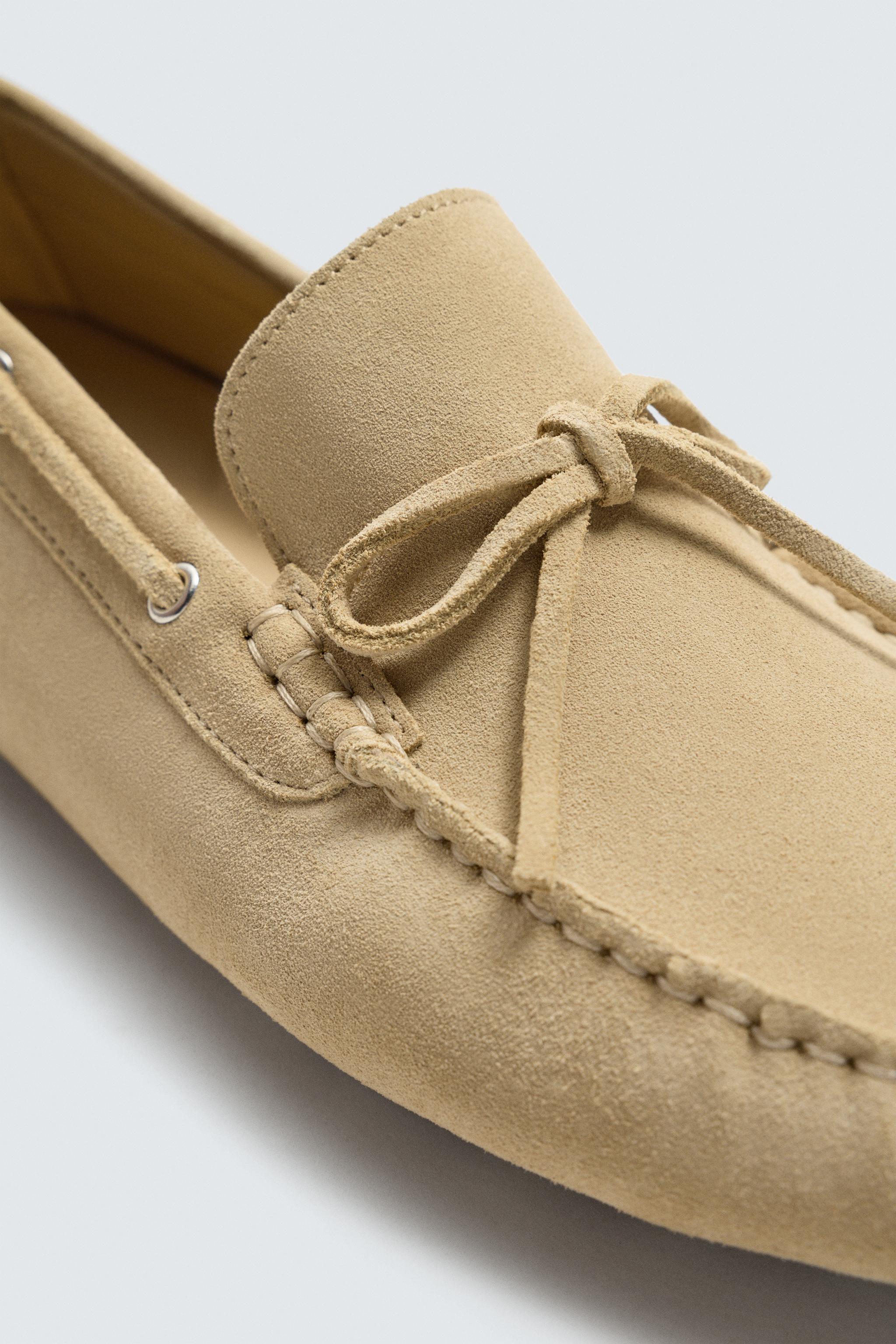 CASUAL LEATHER LOAFERS