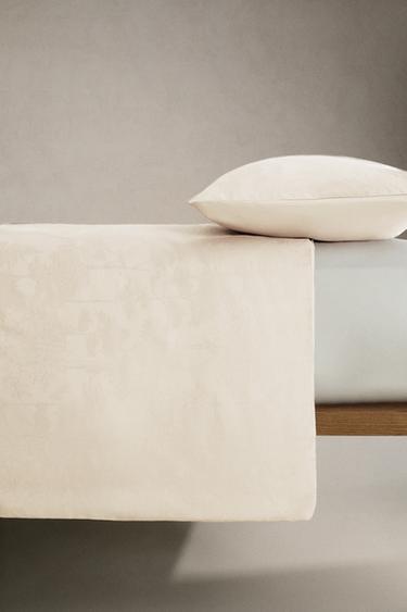 SATEEN JACQUARD DUVET COVER - Oyster-white by Zara - Image 2
