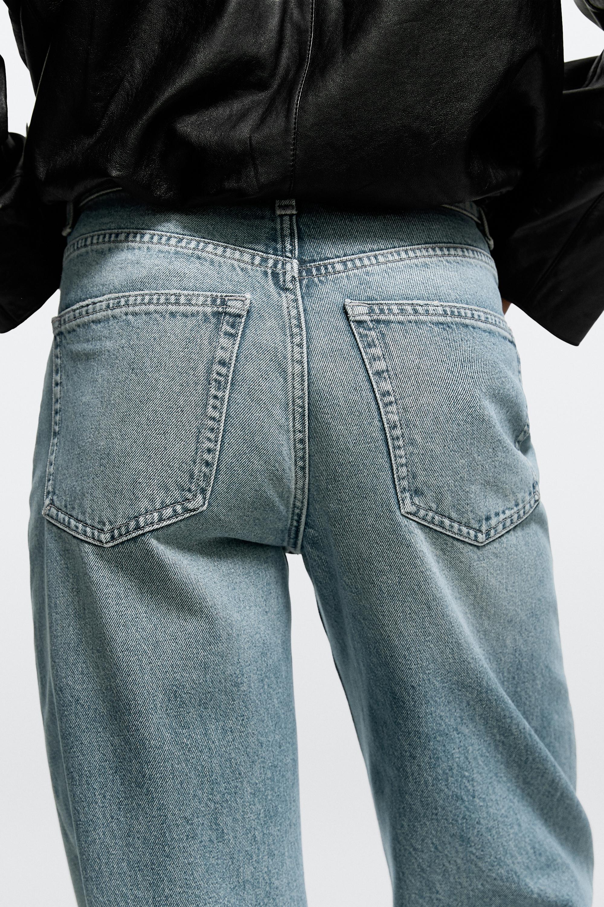 High-waist wide-leg jeans
