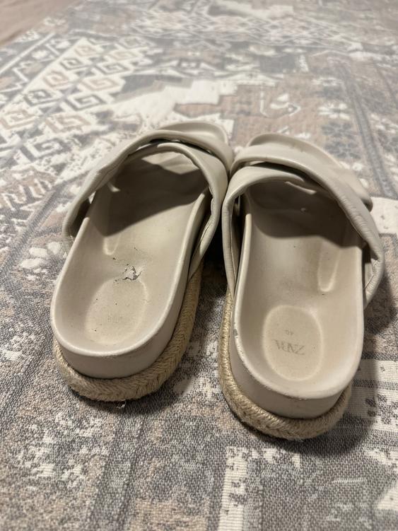 FLAT LEATHER SANDAL - Image 6