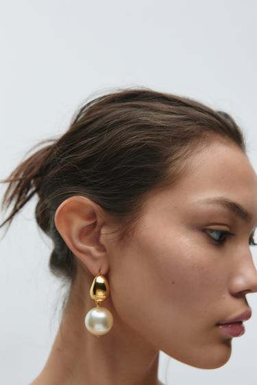 HOOP-OHRRINGE MIT PERLE - Goldfarben von Zara - Bild 0