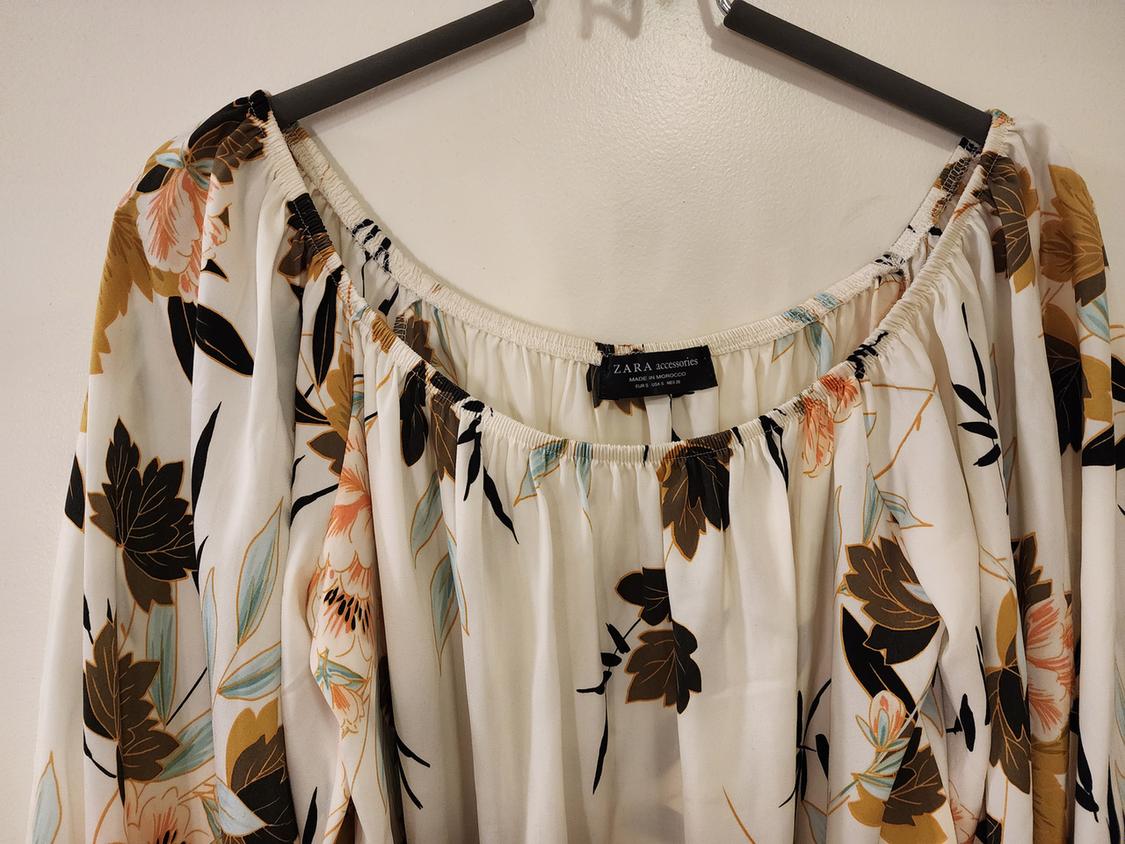 PRINTED SILKY FLORAL OFF SHOULDER BODYSUIT - Image 3
