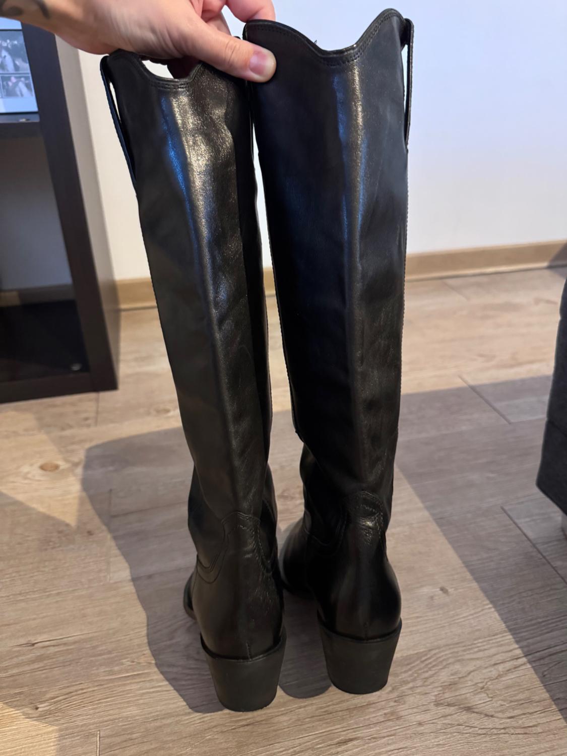 COWBOY BOOTS - Image 7