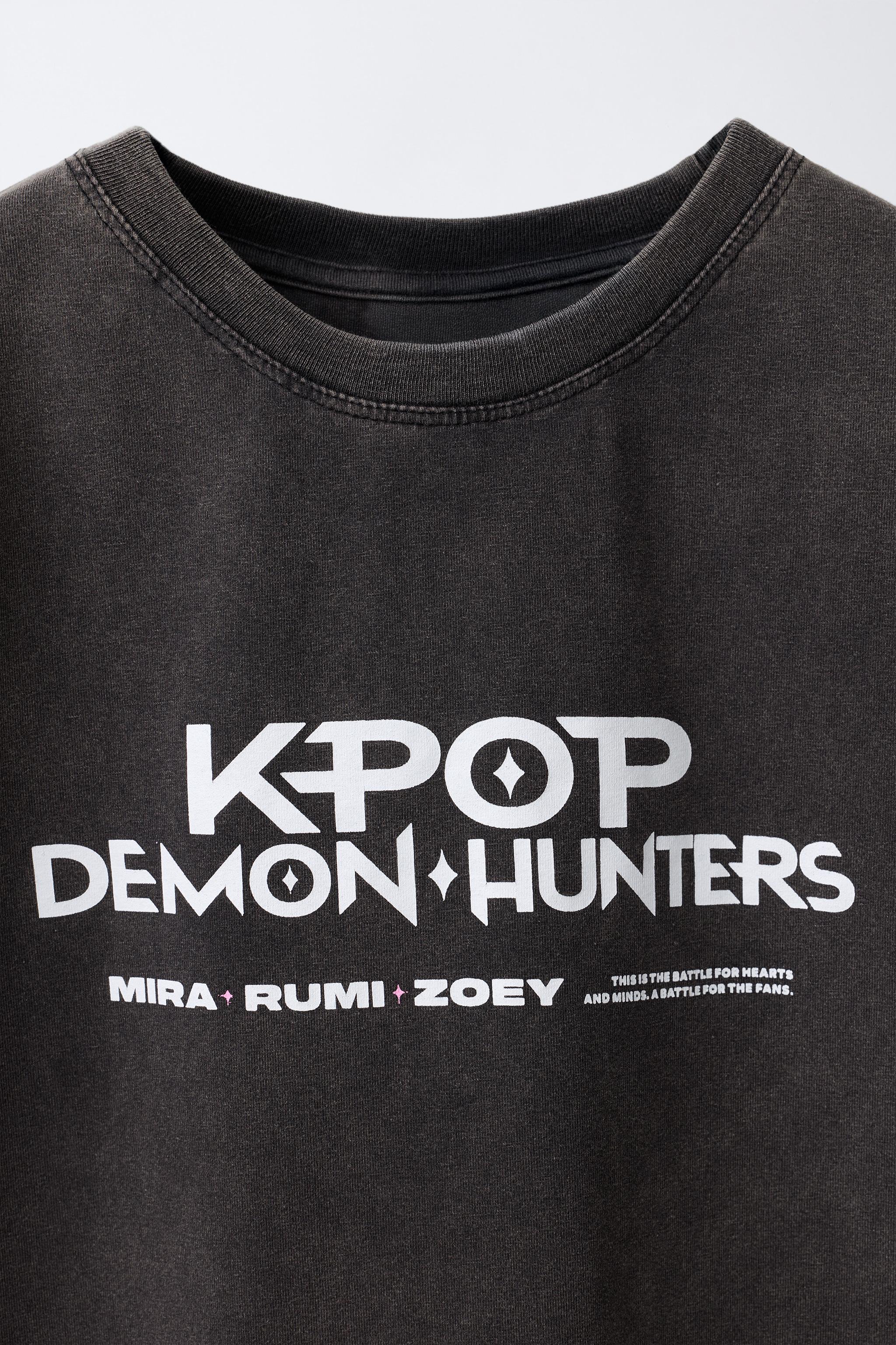 KPOP DEMON HUNTERS™ NETFLIX © PRINTED T-SHIRT
