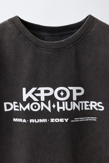 KPOP DEMON HUNTERS™ NETFLIX © PRINTED T-SHIRT - Anthracite grey by Zara - Image 2