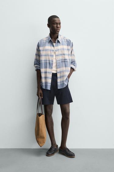 REGULAR FIT TEXTURED SEERSUCKER BERMUDA SHORTS - Blue by Zara