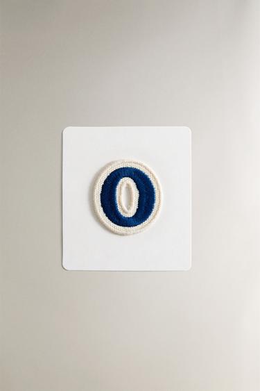 THERMO-ADHESIVE LETTER O PATCH - Green by Zara - Image 0
