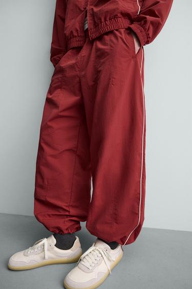TECHNICAL JOGGERS WITH CONTRAST SIDE TAPING - Red by Zara - Image 4