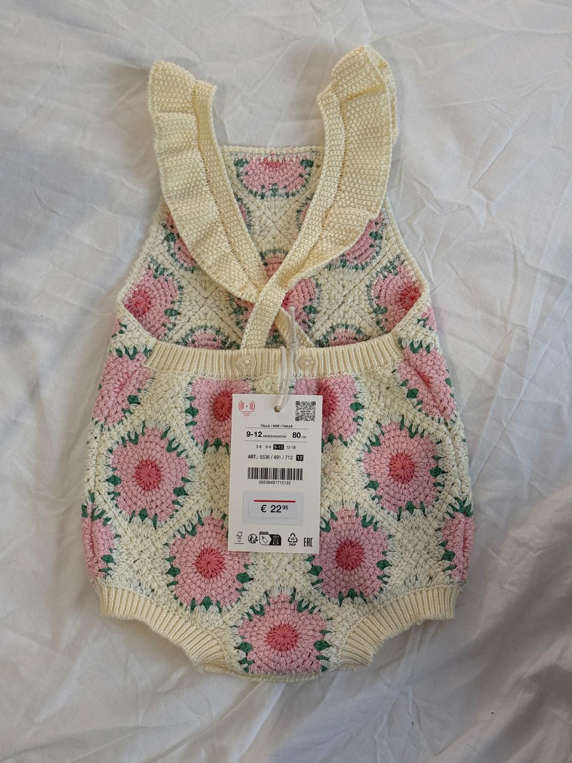 FLORAL CROCHET ROMPER - Image 2
