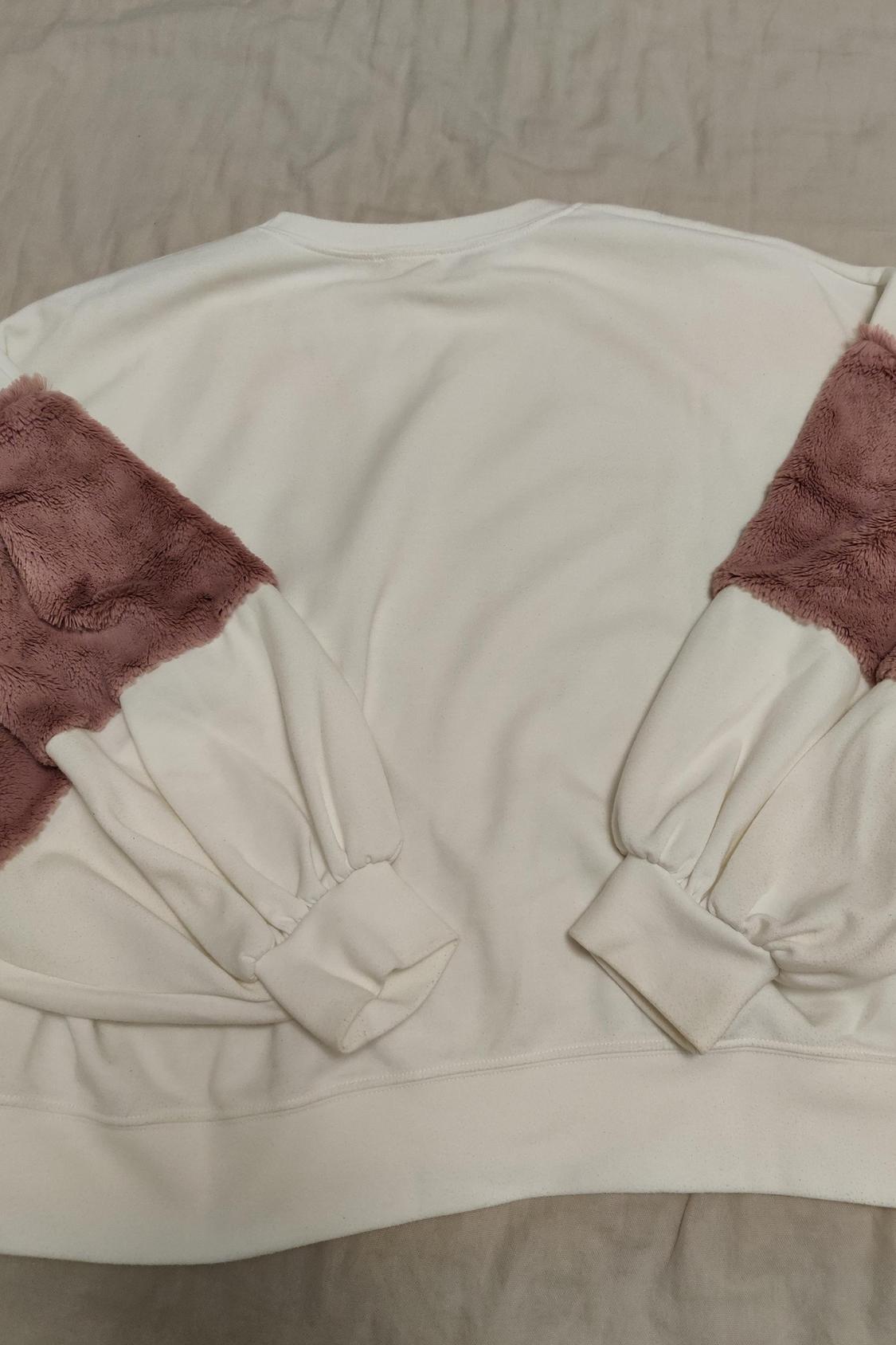 PLUSH SWEATSHIRT - Image 2