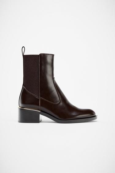 LOW-HEEL ANKLE BOOTS WITH METAL DETAIL - Brown by Zara