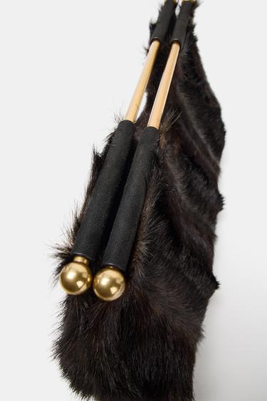 SAC ENVELOPPE EFFET FOURRURE - Marron de Zara - Image 4