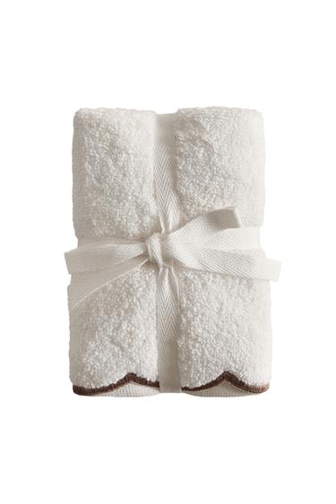 SADA RUČNÍKŮ NA RUCE S DETAILEM VLNEK (SADA 3 KS) - Zaprášená růžová od Zara