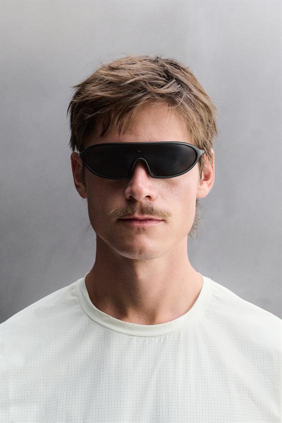 SAHARA SPORTSBRILLER RIDAR© X ATHLETICZ - Sort fra Zara - Billede 0