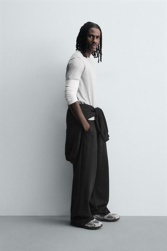 PANTALON DE JOGGING COUPE DÉCONTRACTÉE BASIQUE - Noir de Zara - Image 3