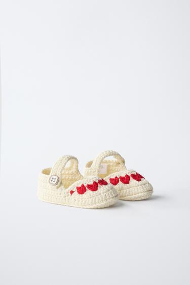 CHAUSSONS CŒURS - Blanc écru de Zara - Image 1