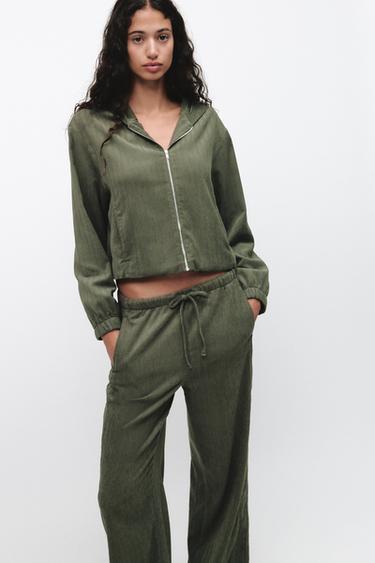 CAZADOR BOMBER CAPUCHA - Verde de Zara