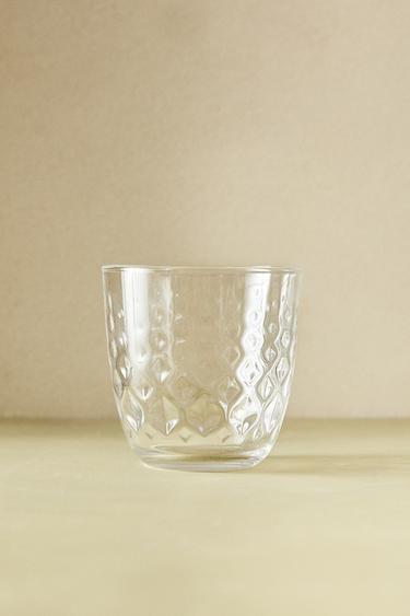 VERRE MOTIF RELIEF -  de Zara