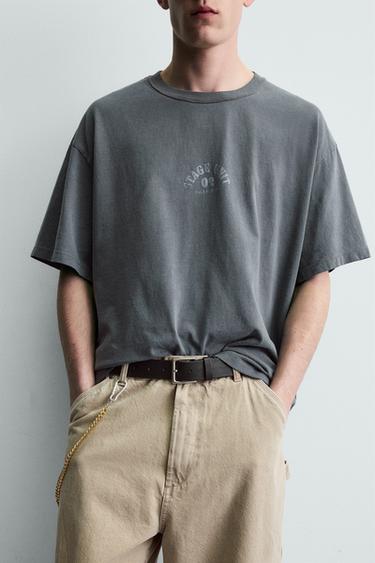 T-SHIRT DÉLAVÉ À IMPRIMÉS EN CONTRASTE - Gris clair de Zara - Image 5