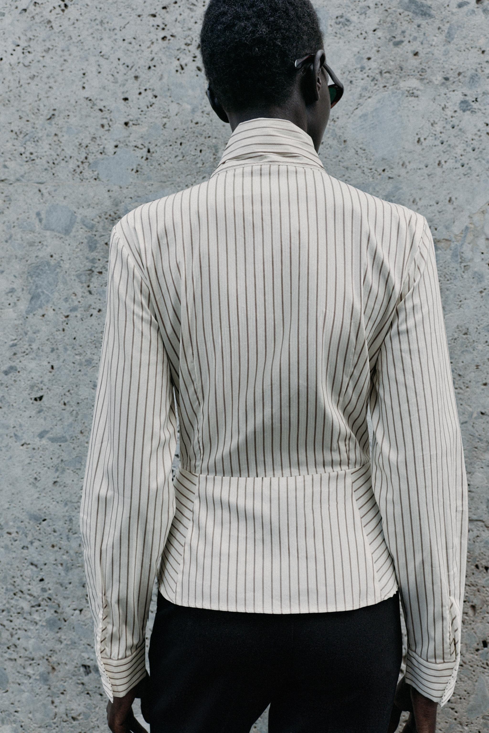 STRIPED TIE-NECK BLOUSE