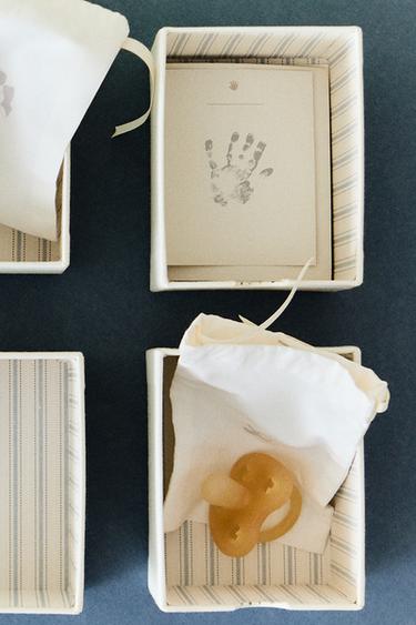 Zara ELEPHANT BABY MEMORY BOX - Cream