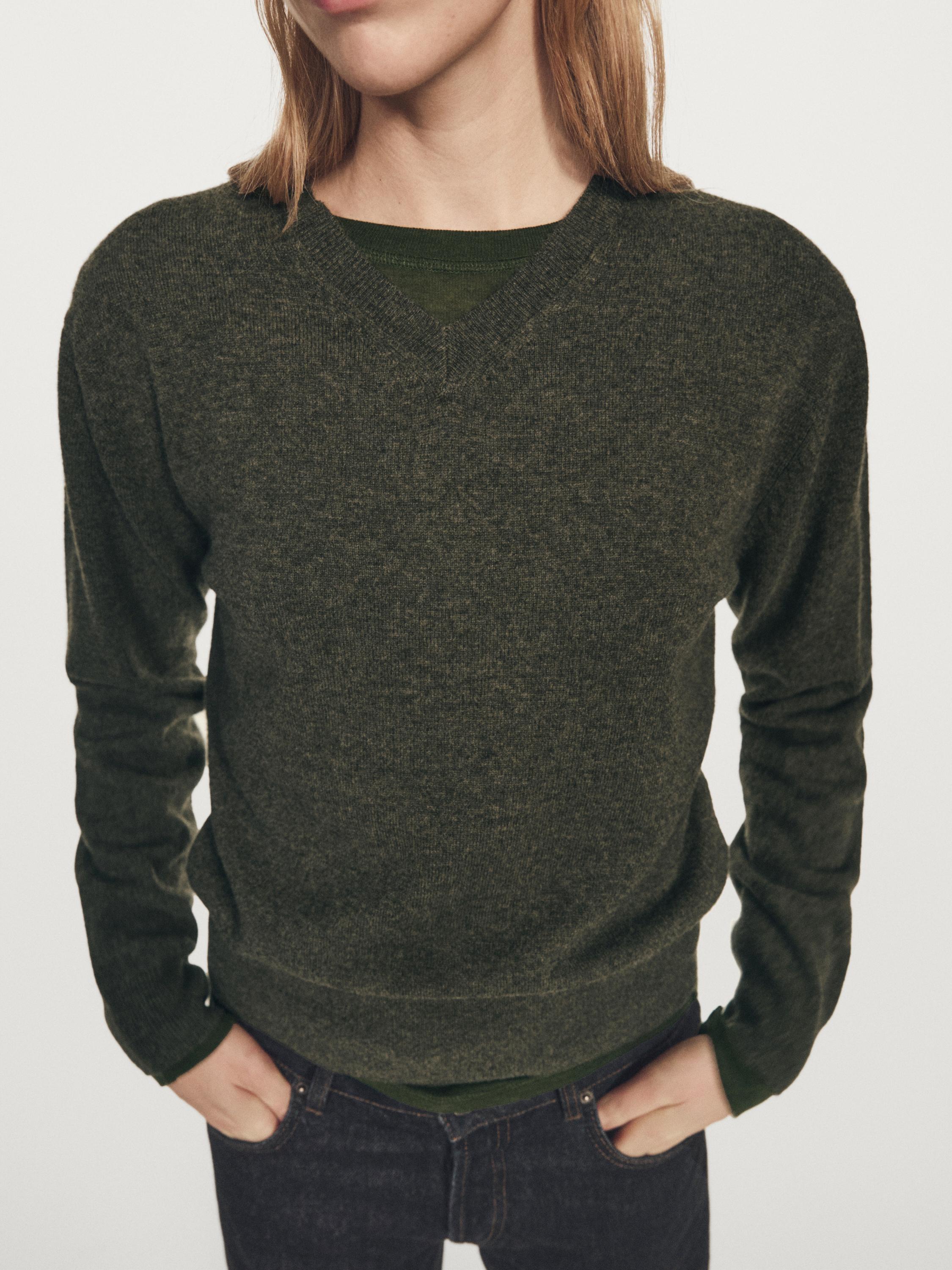 Wool blend knit V-neck sweater