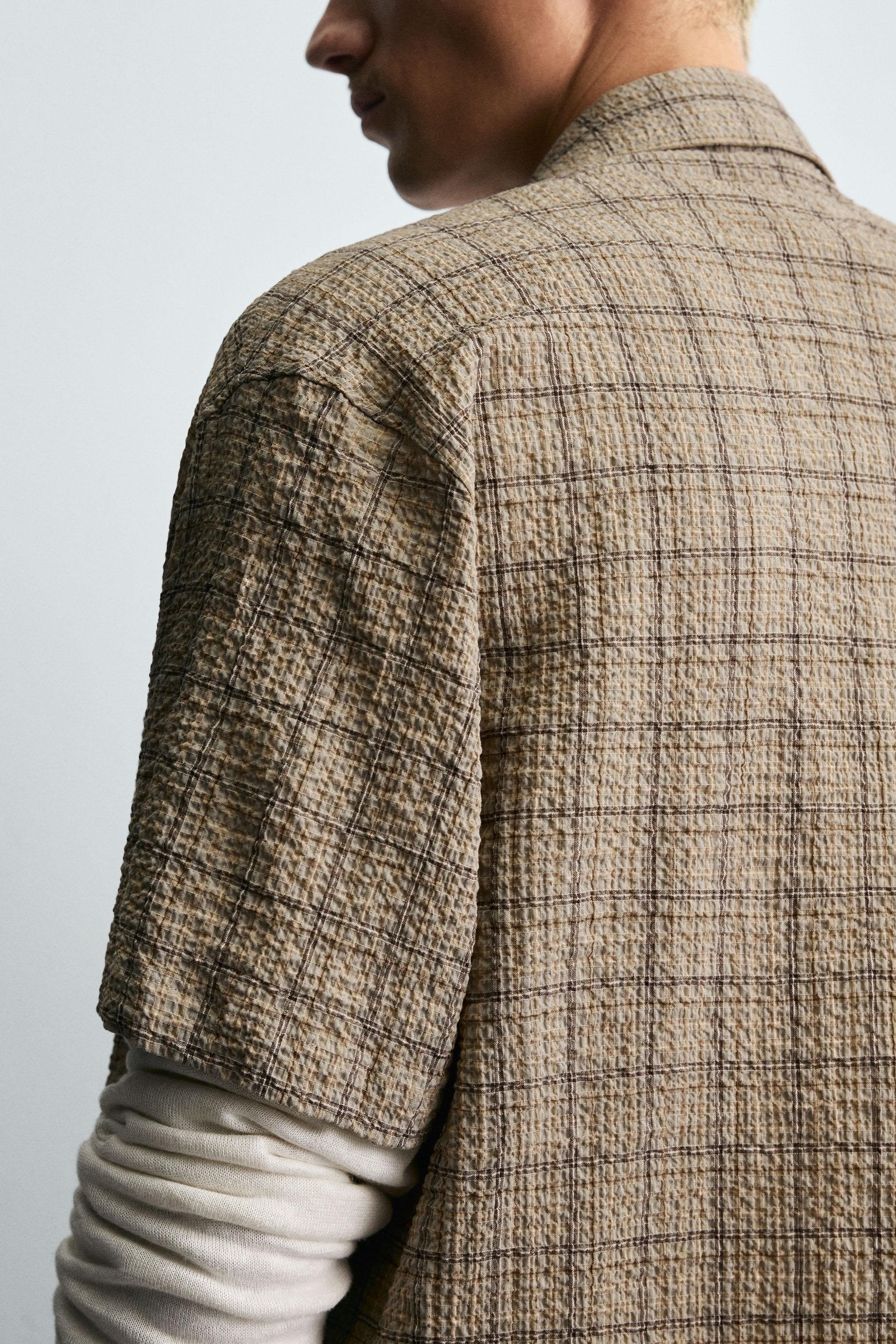 TEXTURED STRUCTURE SHIRT