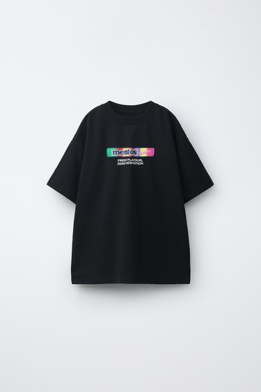 Zara T-SÄRK „MENTOS ©“ - Must