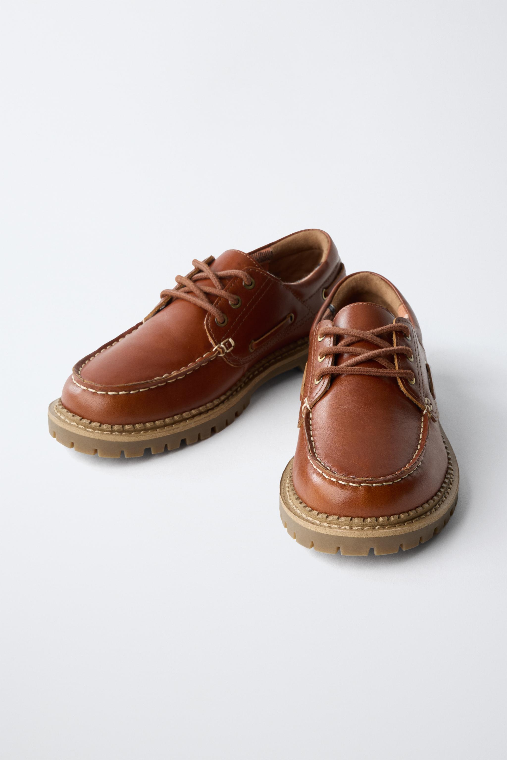CHAUSSURES BATEAU EN CUIR