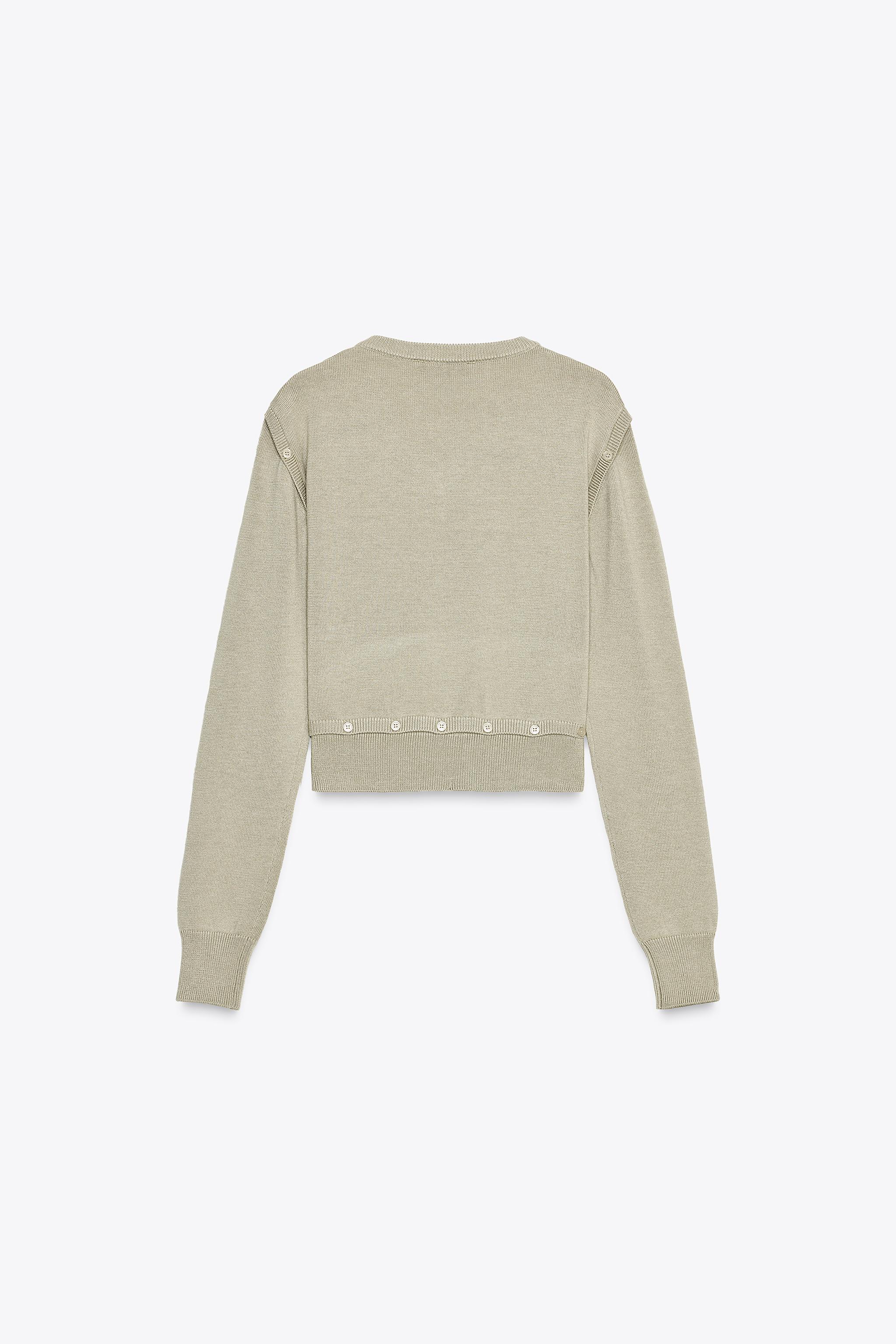 BUTTON KNIT DETACHABLE SWEATER