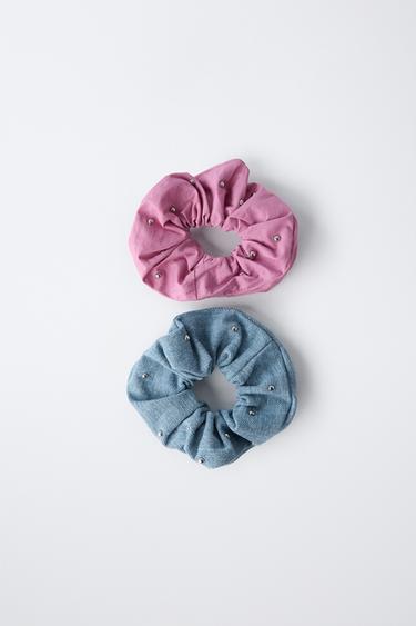 TWO-PACK OF STUDDED SCRUNCHIES - Pink by Zara