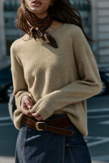 PLAIN KNIT WOOL SWEATER - camel by Zara