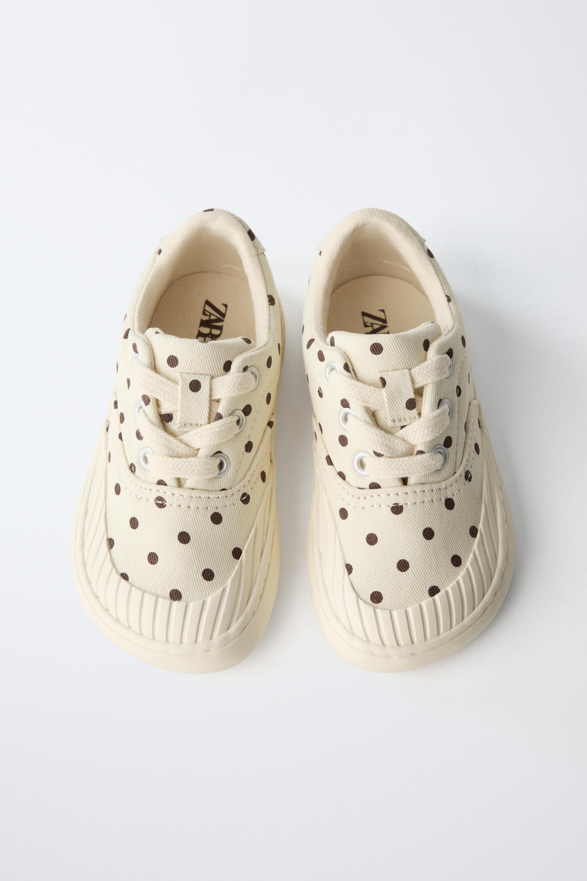 TENNIS OU BASKET TAUPE
