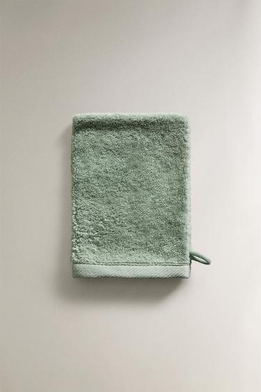 COTTON TERRY BATH MITT - Green / Blue by Zara