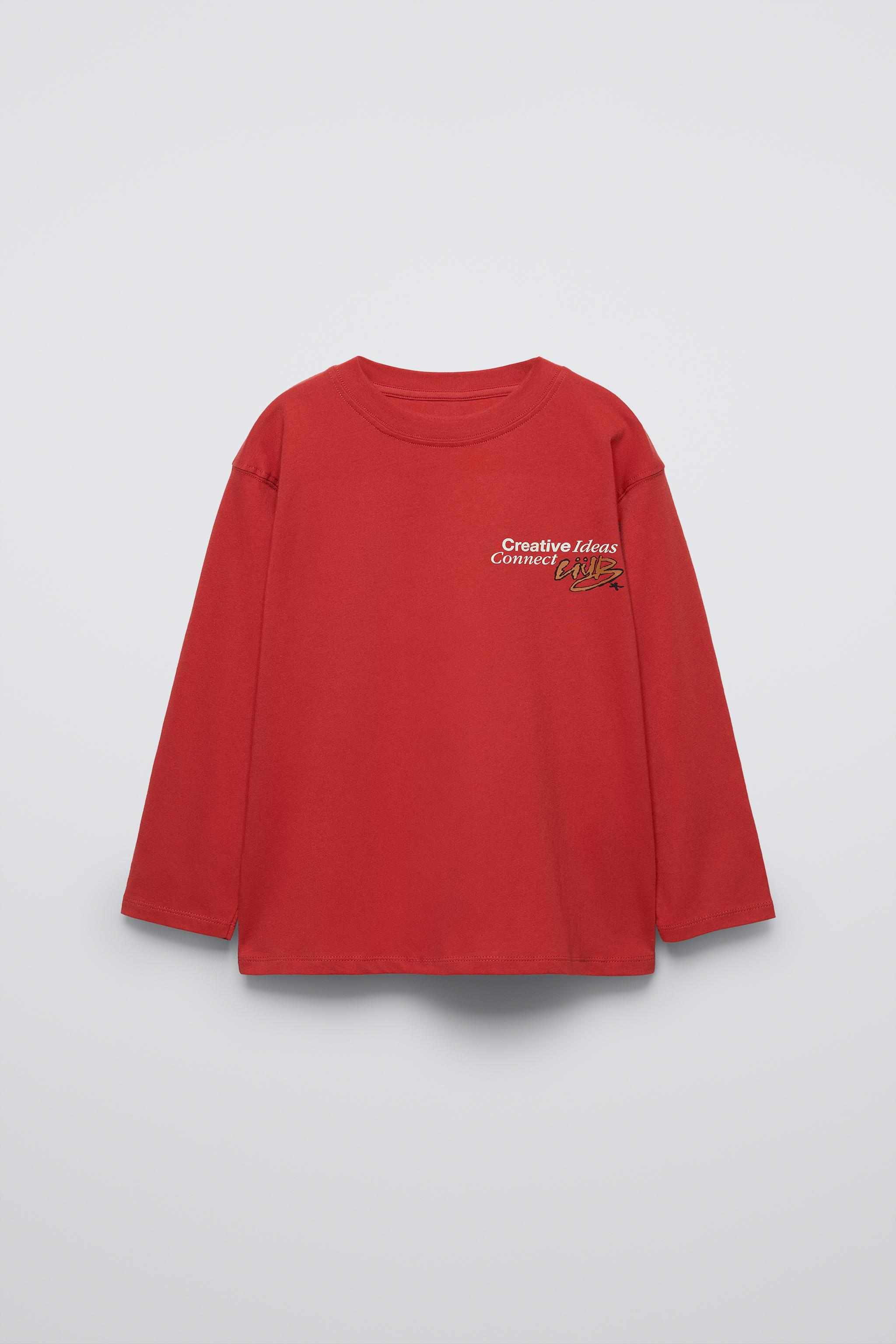 ★ドイツ発*ZARA*新作*SLOGAN プリントリンガーTシャツ/RED★ リンガーTシャツ ZARA(ザラ) メンズ - 海外通販のBUYMA