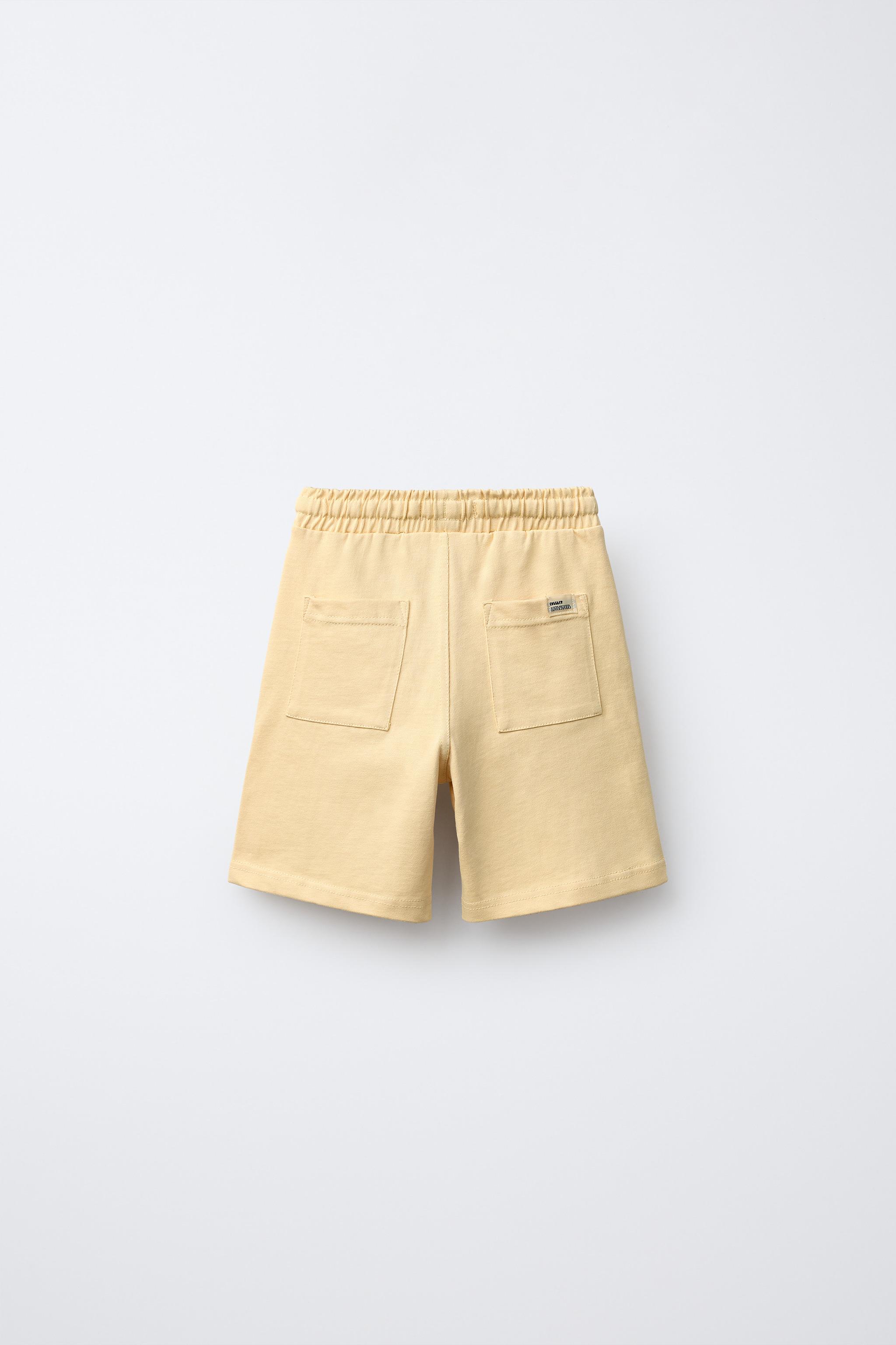 RAISED TEXT T-SHIRT AND BERMUDA JOGGING SET - Butter | ZARA United