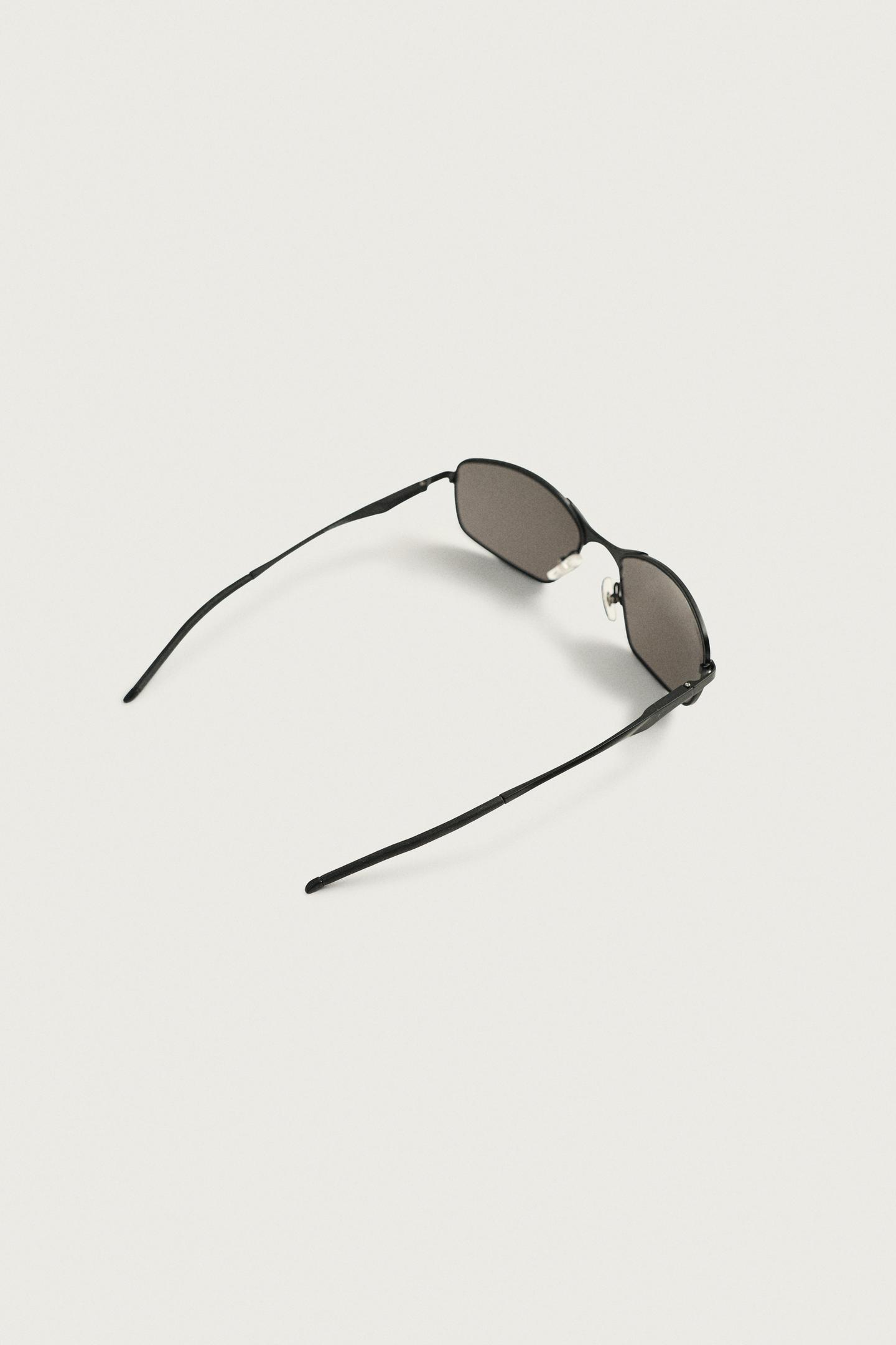 Мужские солнцезащитные очки Zara Oval Sunglasses, цвет: Чёрный — фото 6