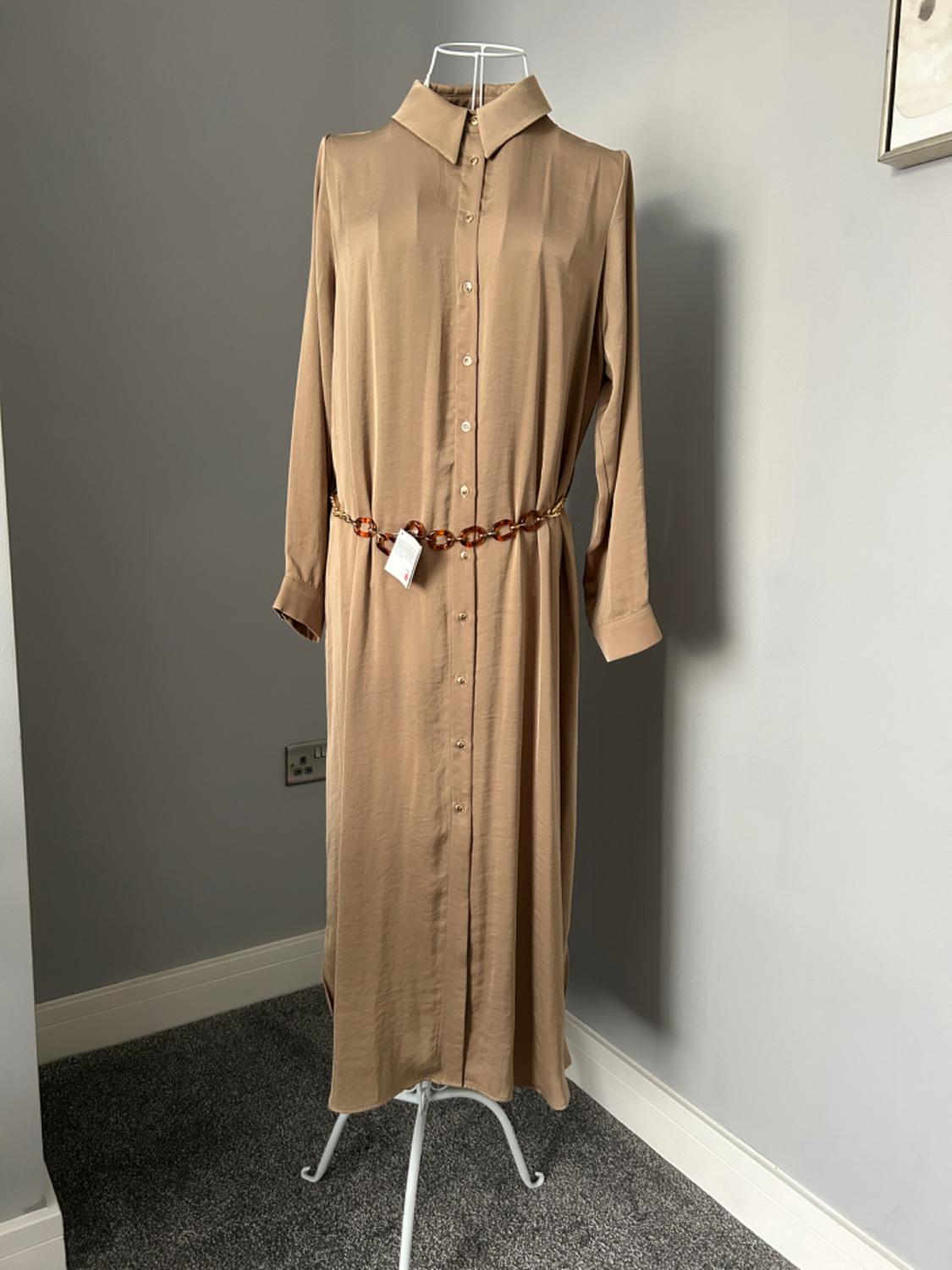 OVERSIZE DRESS WITH BELT