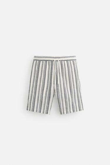 TEXTURED REGULAR FIT BERMUDA SHORTS - Stripes by Zara