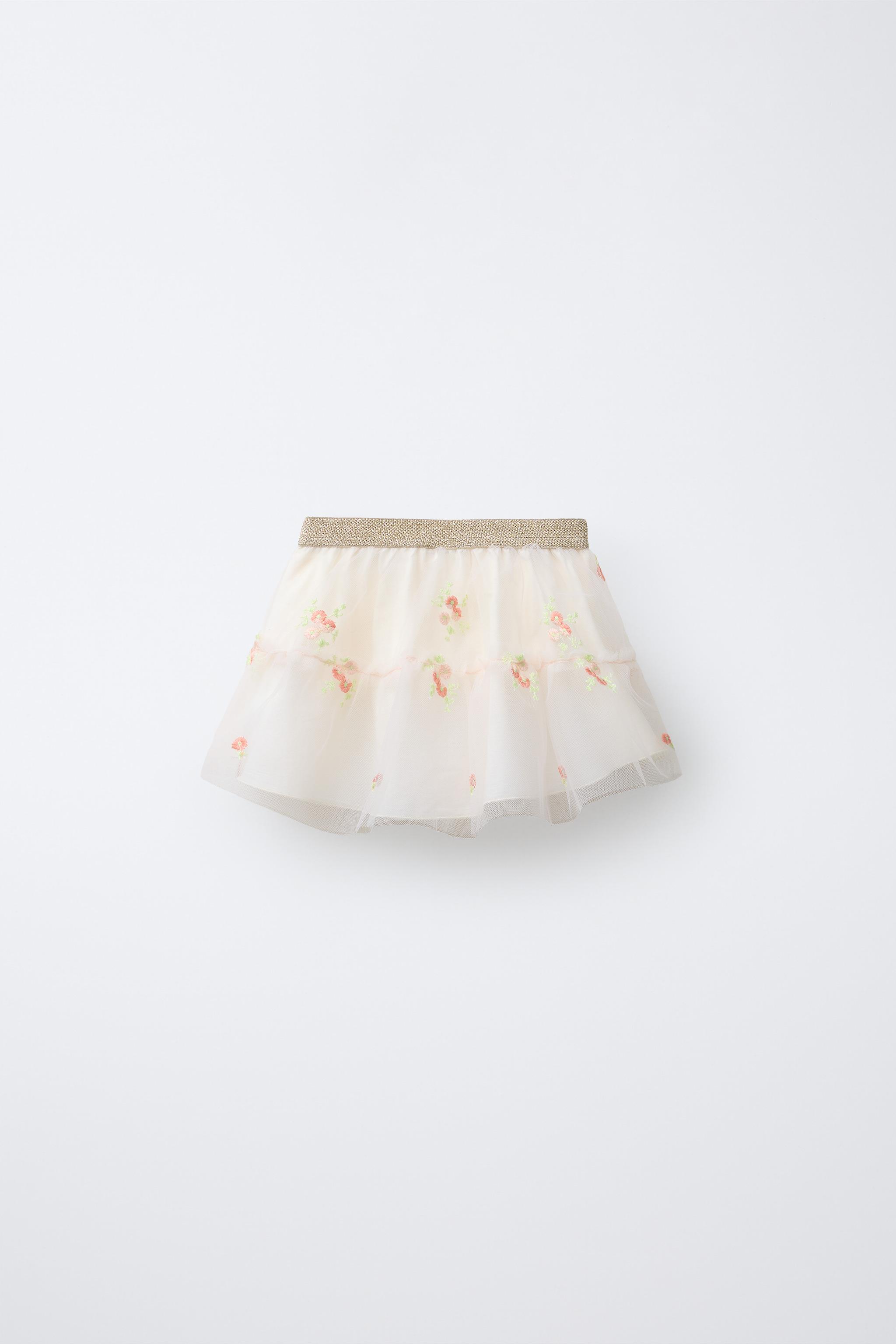 JUPE EN TULLE À FLEURS BRODÉES
