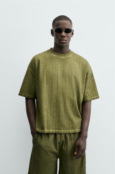 CAMISETA RELAXED FIT CANELADA - Verde da Zara