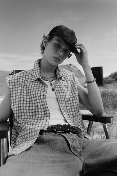 صورة المنتج - بترولي فاتح الخاص بـ Zara - صورة 0