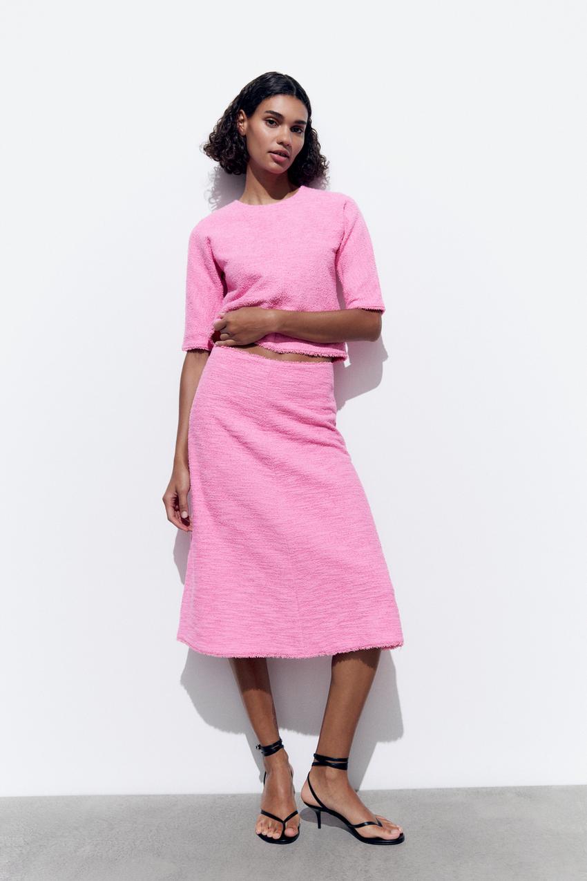 Lo último de Zara : el chaleco rosa, perfecto de día y de noche